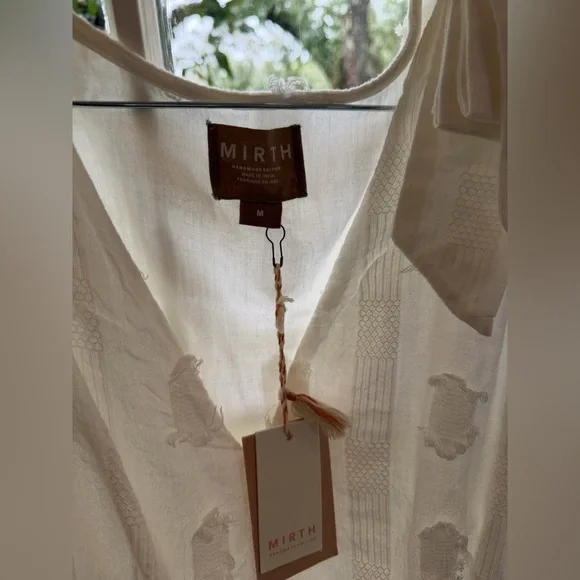 MIRTH Antibes White Handcrafted Maxi Dress Size M NWT - Picture 5 of 5
